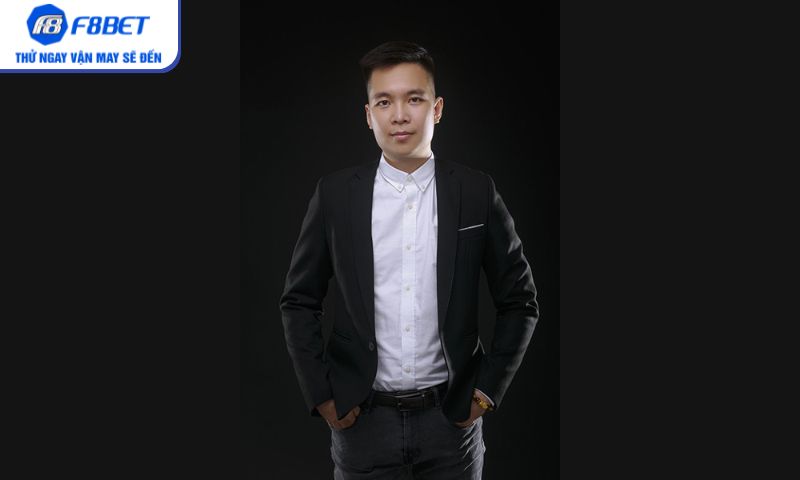 Ai là Stephen Chidwick?